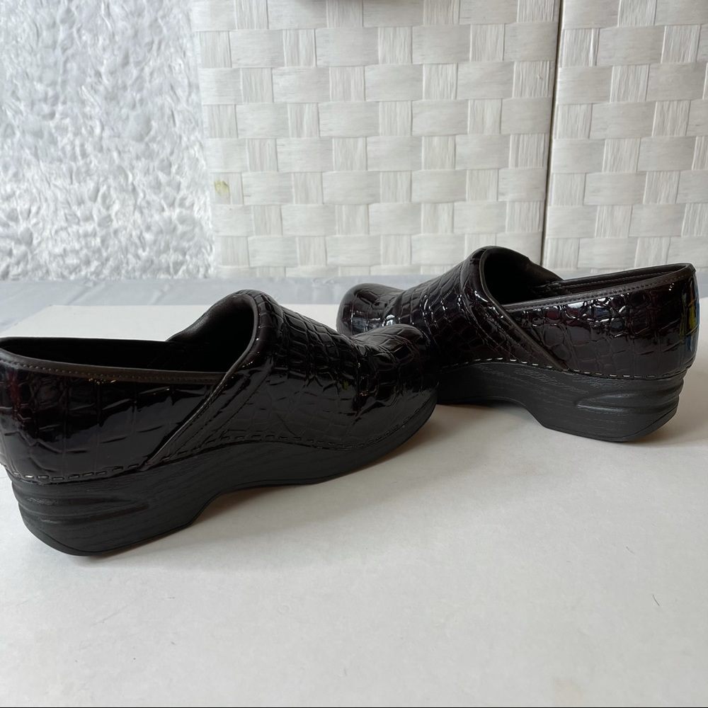Croft & Barrow Nursing Chef Clog size 9.5 - Picture 8 of 11